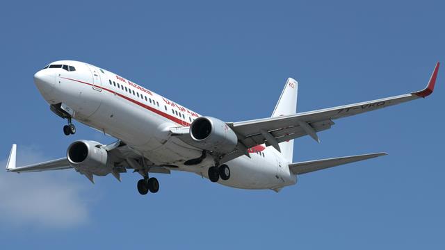 7T-VKQ:Boeing 737-800:Air Algerie